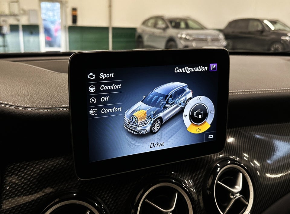 Mercedes GLA200 1,6 Final Edition aut. 5d