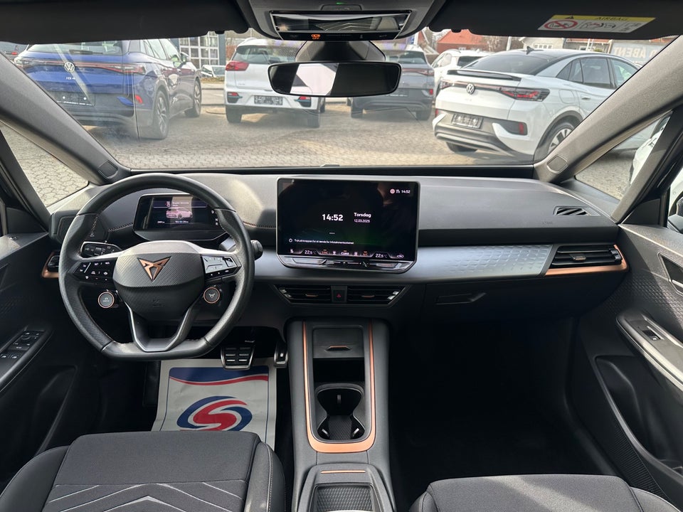 Cupra Born 59 e-Boost 5d