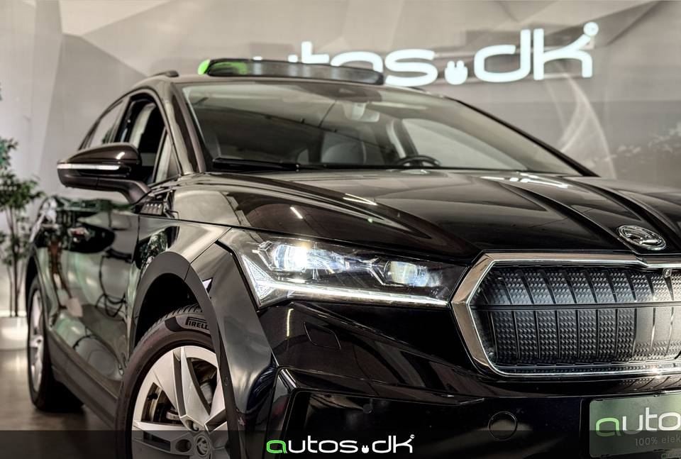 Skoda Enyaq 60 iV Loft 5d