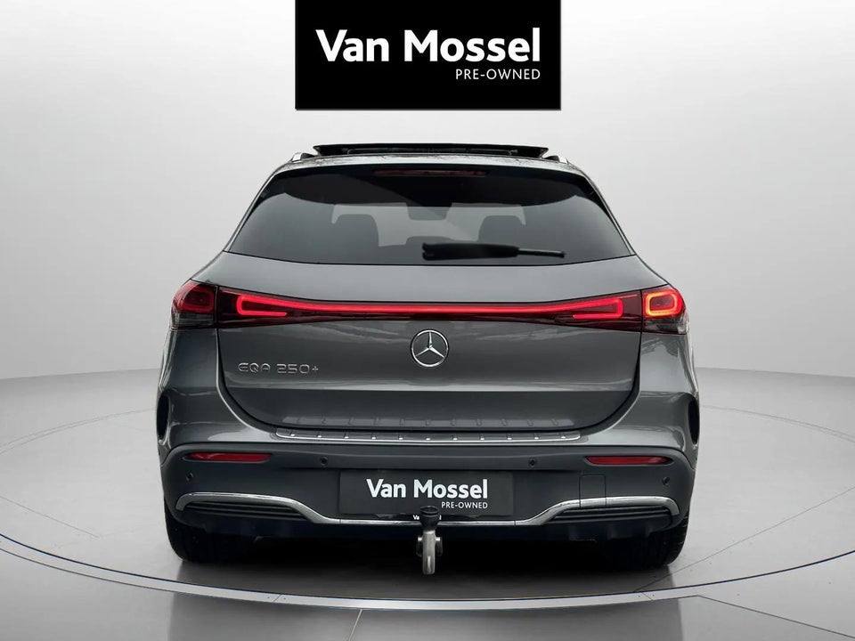 Mercedes EQA250 AMG Line 5d