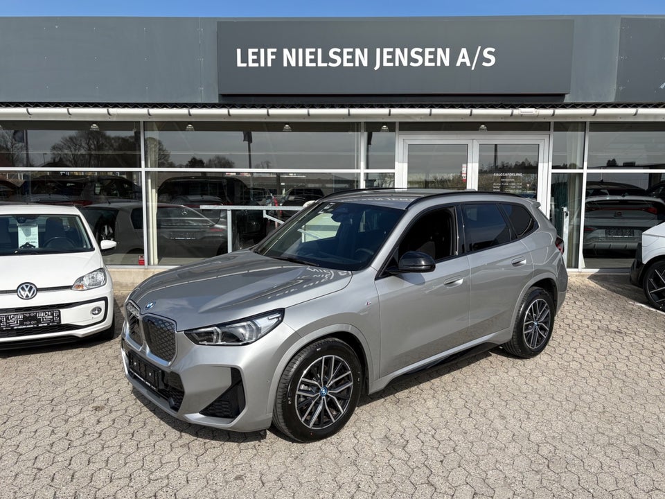 BMW iX1 eDrive20 M-Sport 5d