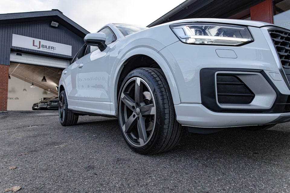 Audi Q2 1,4 TFSi 150 Sport S-tr. 5d