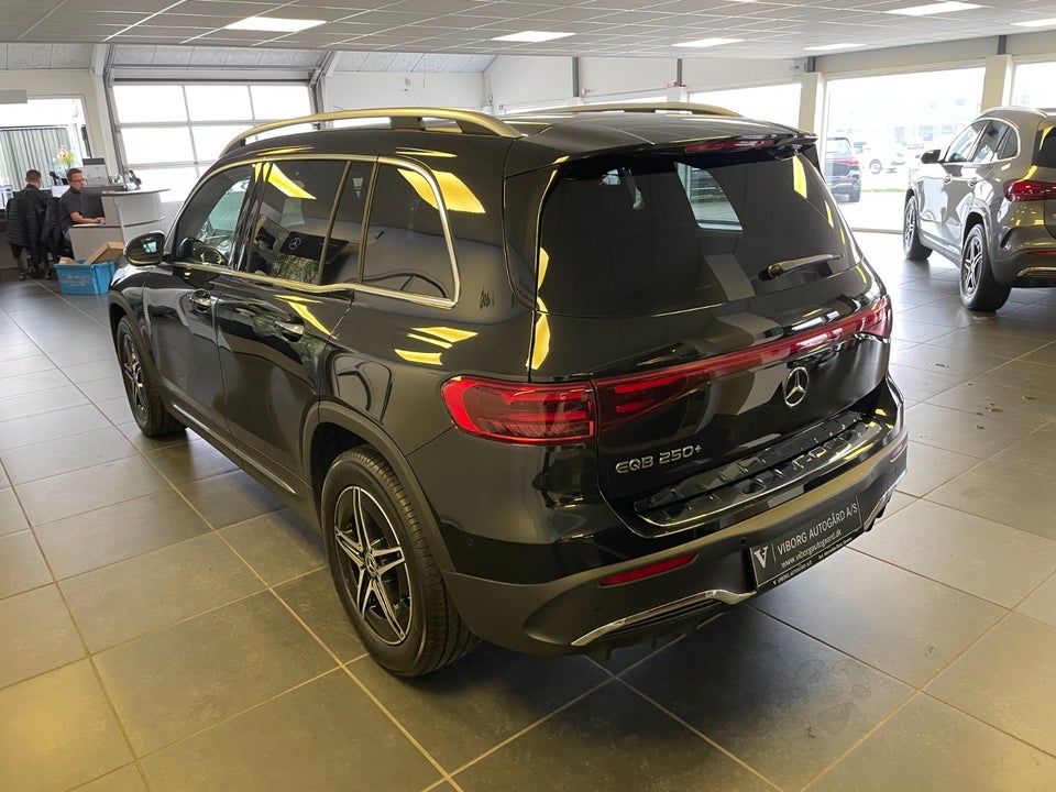 Mercedes EQB250+ AMG Premium 5d