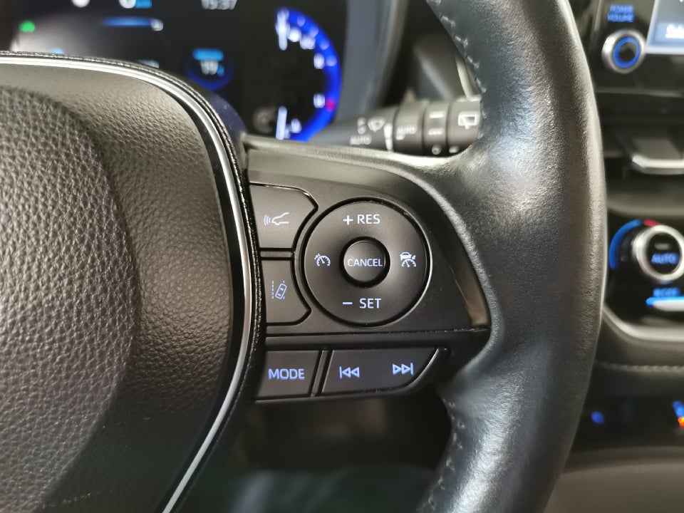 Toyota Corolla 1,8 Hybrid H3 Smart Touring Sports MDS 5d