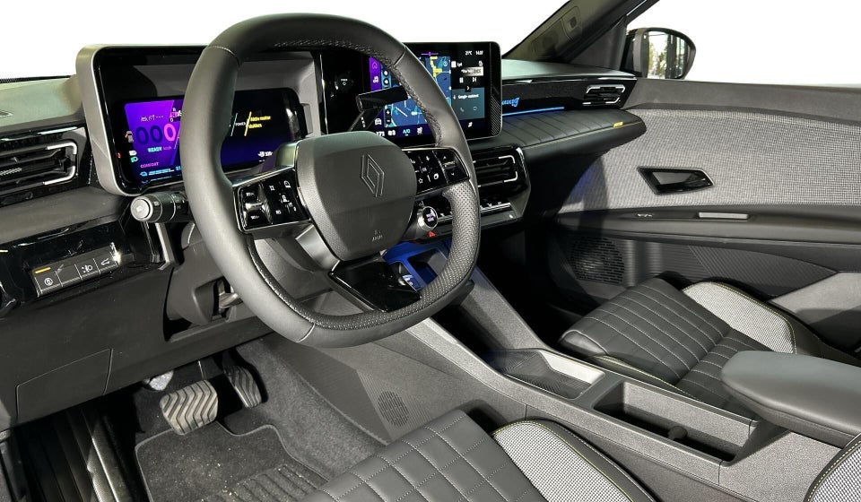 Renault 4 E-Tech 52 Iconic 5d