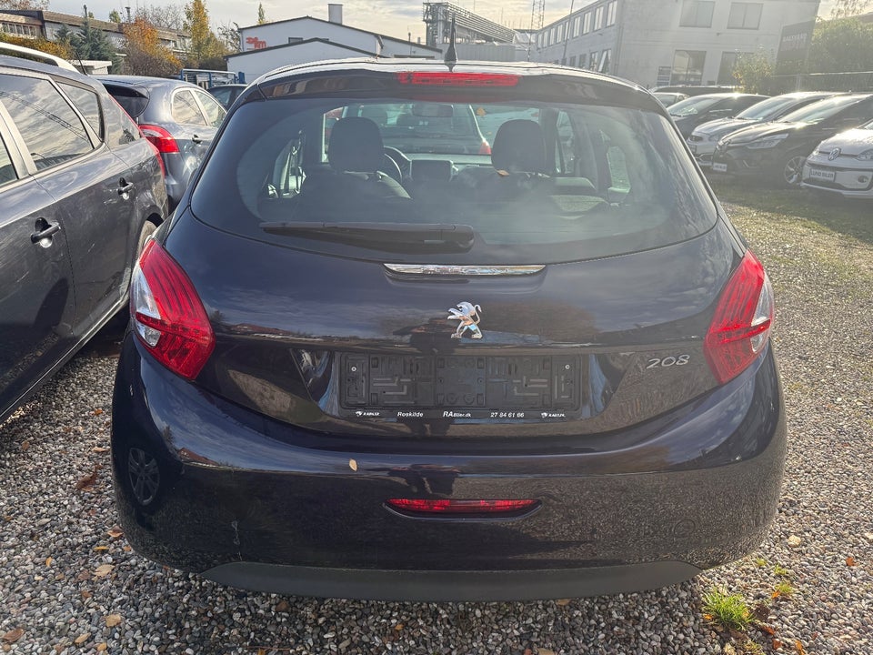 Peugeot 208 1,2 VTi Active 5d