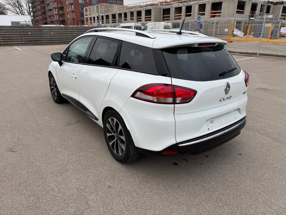 Renault Clio IV 1,5 dCi 90 Limited Sport Tourer Van 5d