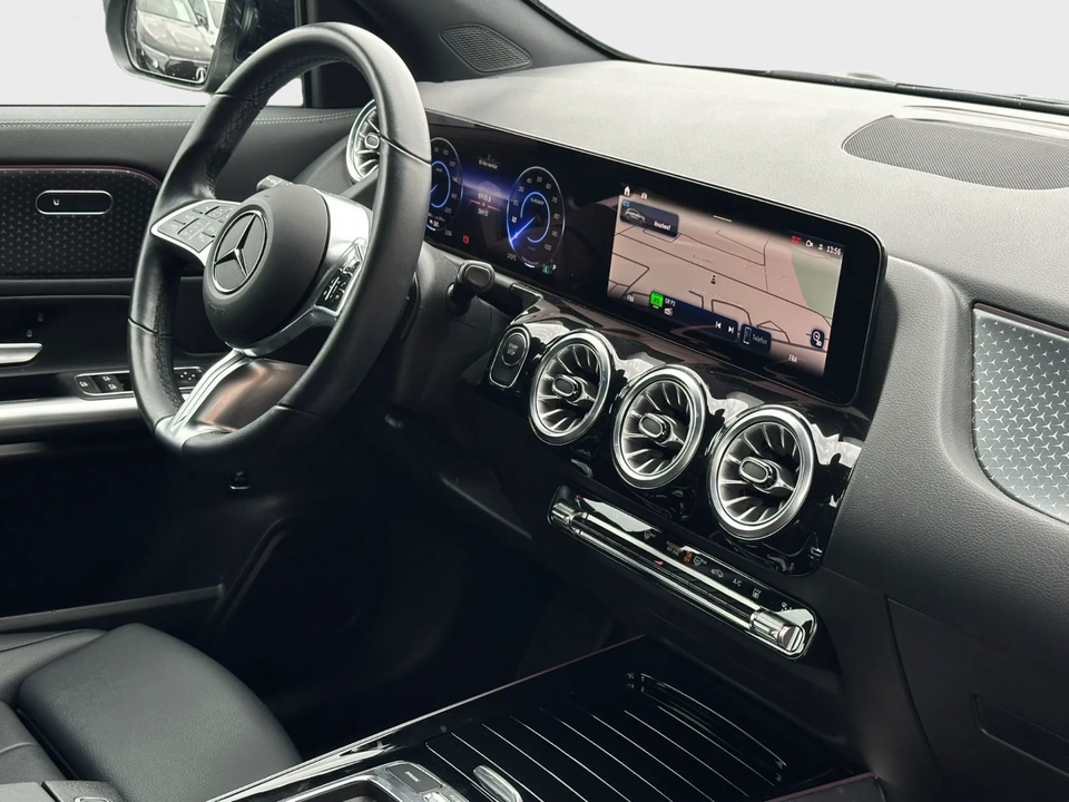 Mercedes EQA250+ Progressive 5d