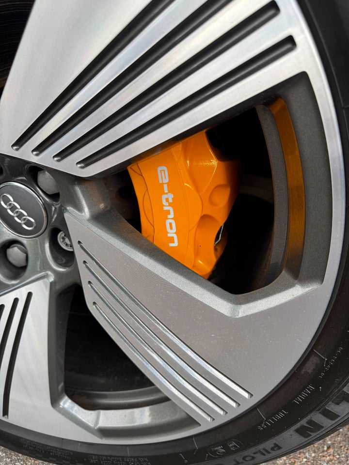 Audi e-tron 55 Launch Edition quattro 5d