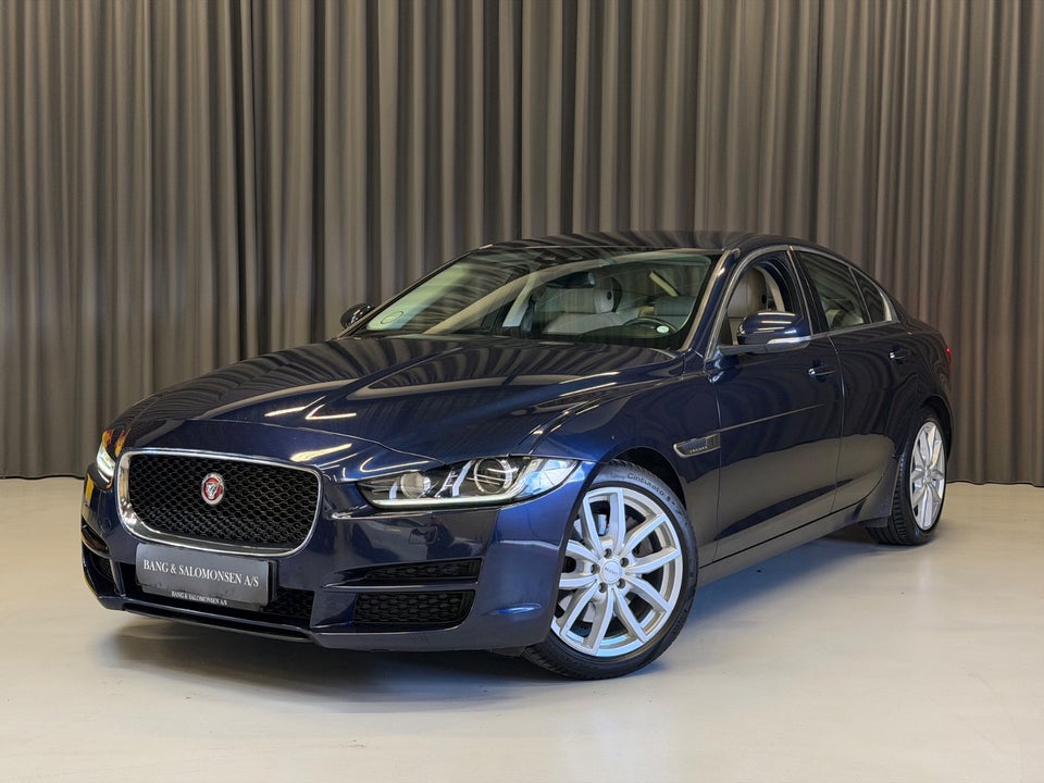 Jaguar XE 2,0 P200 Prestige aut. 4d