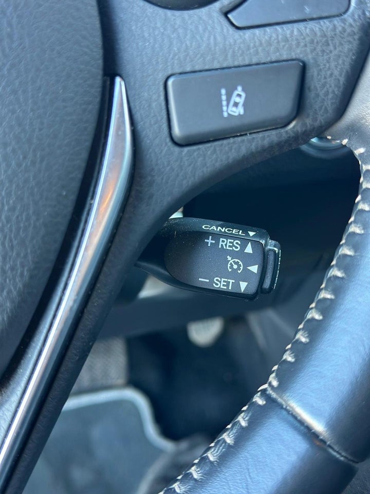 Toyota Auris 1,8 Hybrid H2 Comfort Touring Sports CVT 5d