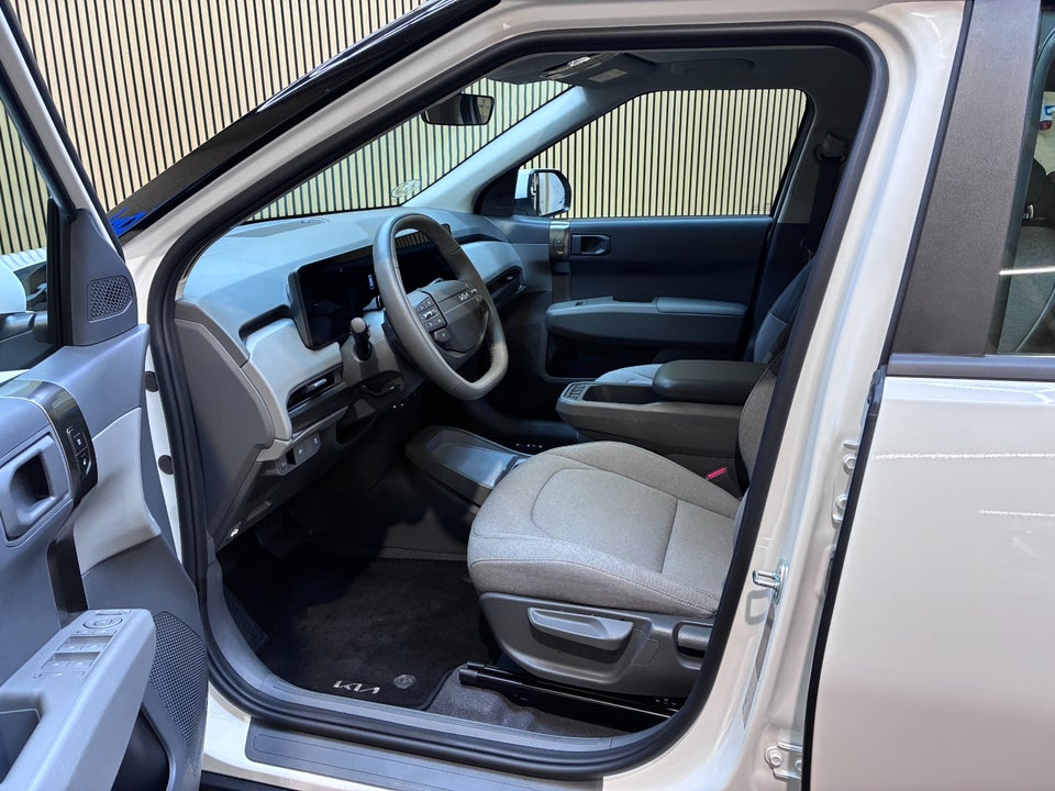 Kia EV3 81 Long Range Earth 5d