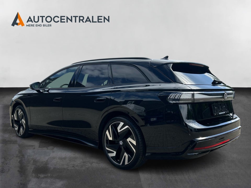 VW ID.7 86 Style S Tourer 5d