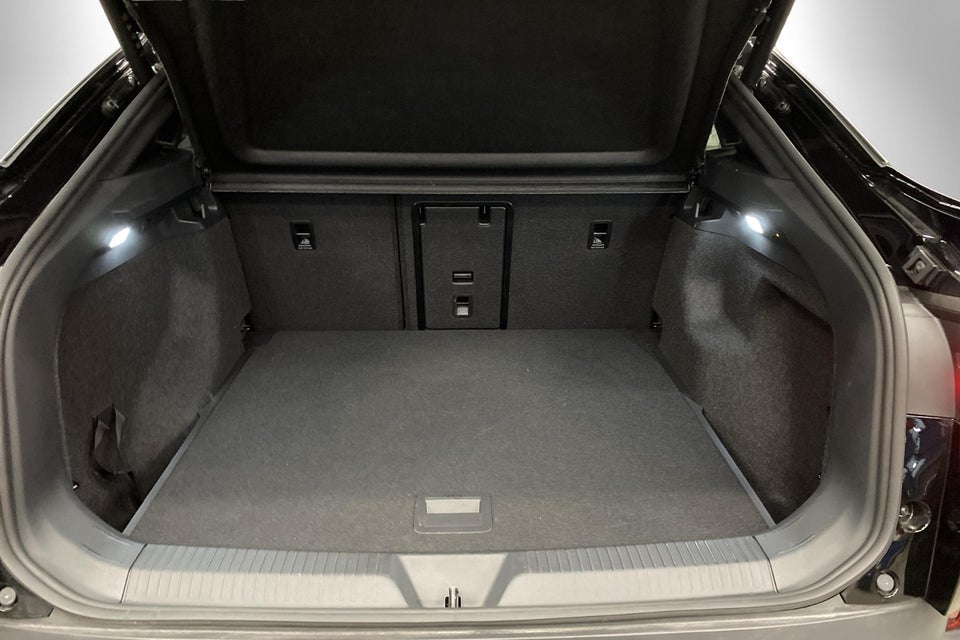 VW ID.5 77 Style 5d