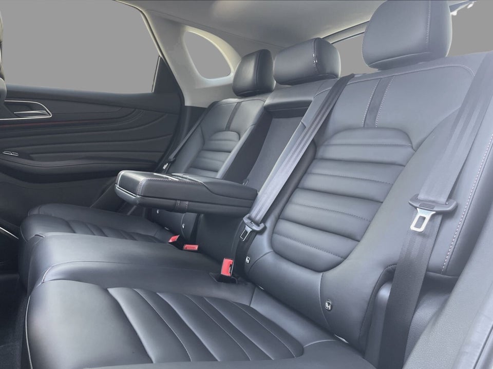 MG EHS 1,5 PHEV Luxury 5d