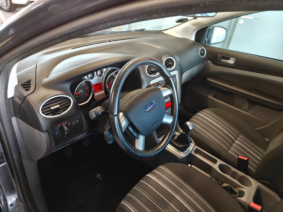 Ford Focus 1,6 TDCi 109 Trend stc. 5d