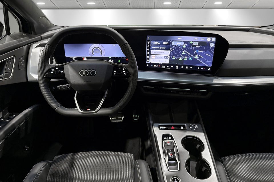 Audi Q4 e-tron performance 5d