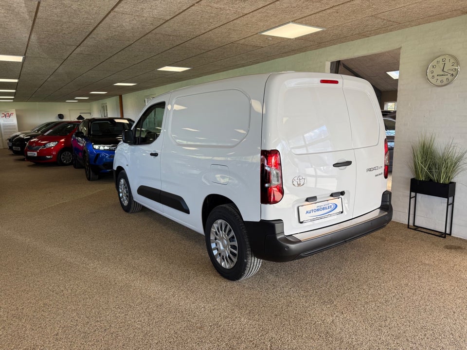 Toyota ProAce City 50 Medium Comfort