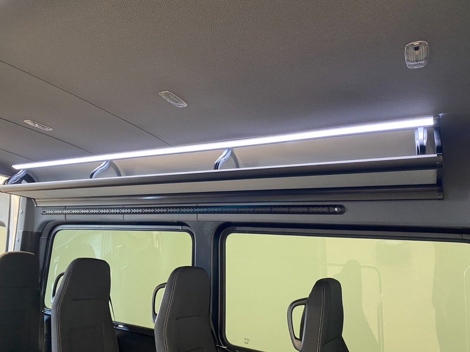 Mercedes Sprinter 317 2,0 CDi A2 Tourer PRO aut. RWD