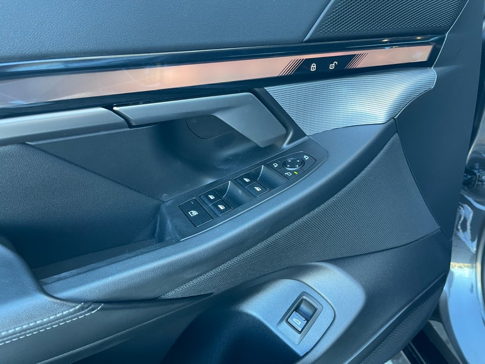 BMW i5 eDrive40 M-Sport 4d