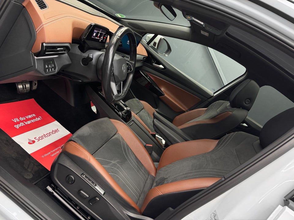 VW ID.4 77 Pro Performance Tech 5d