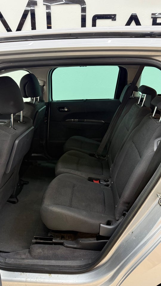 Peugeot 5008 1,6 HDi 114 Motion+ 7prs 5d