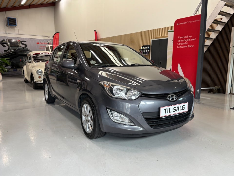 Hyundai i20 1,25 Classic XTR 5d