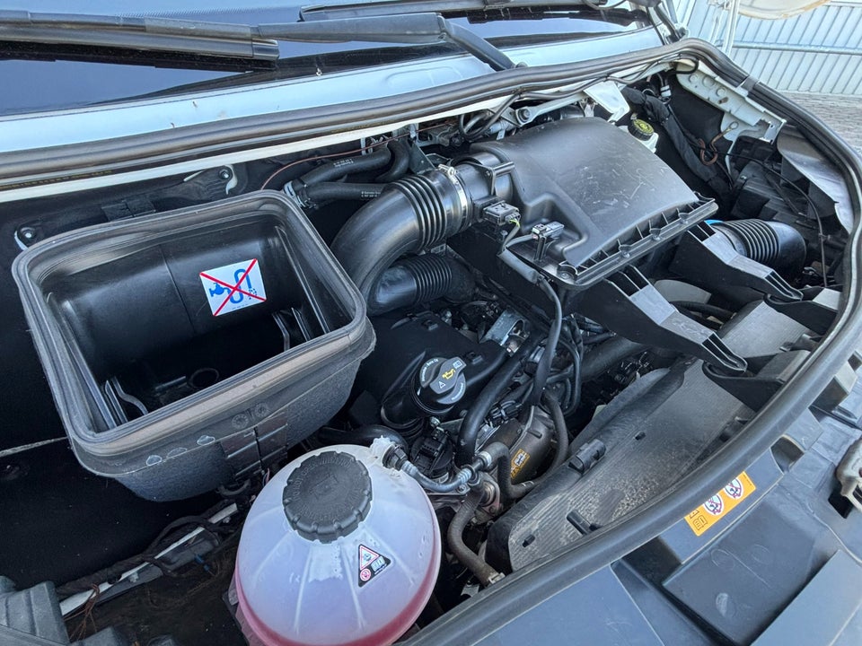 Mercedes Sprinter 319 3,0 CDi A3 Chassis aut. RWD 2d