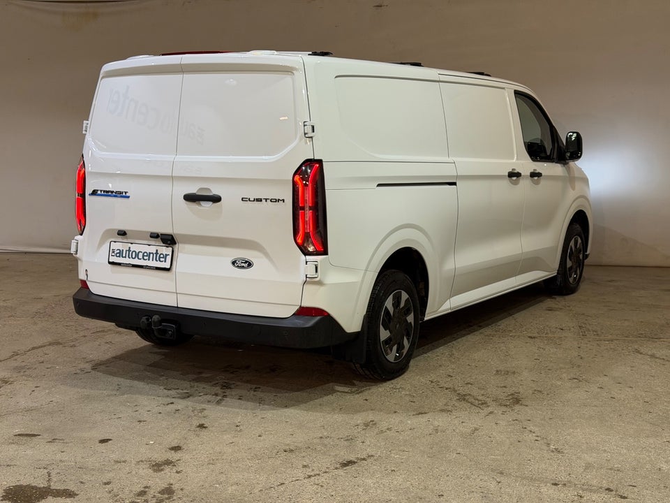 Ford E-Transit Custom 320L 64 Trend