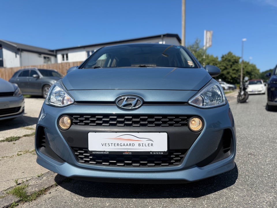Hyundai i10 1,0 Touch 5d