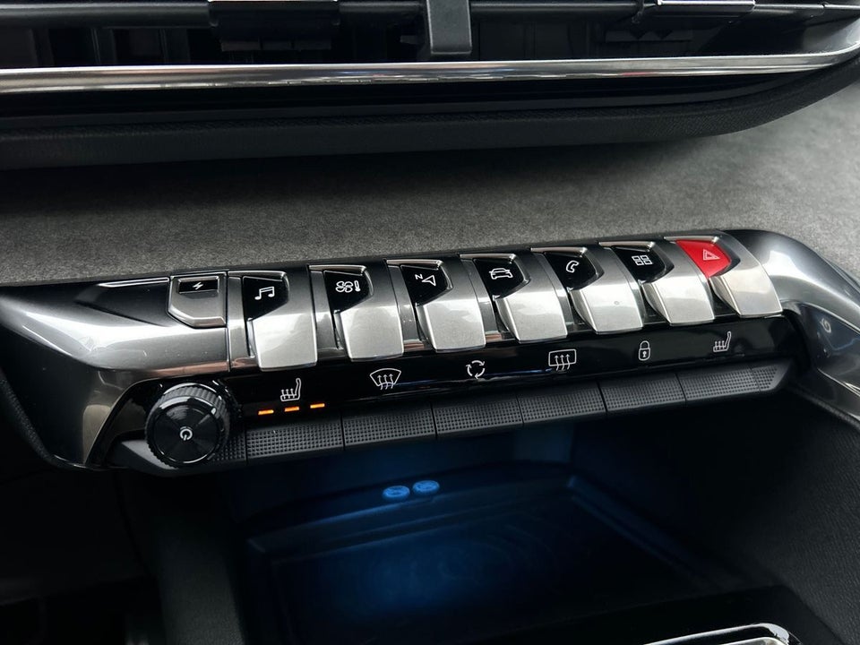 Peugeot 3008 1,6 Hybrid4 GT Pack EAT8 5d