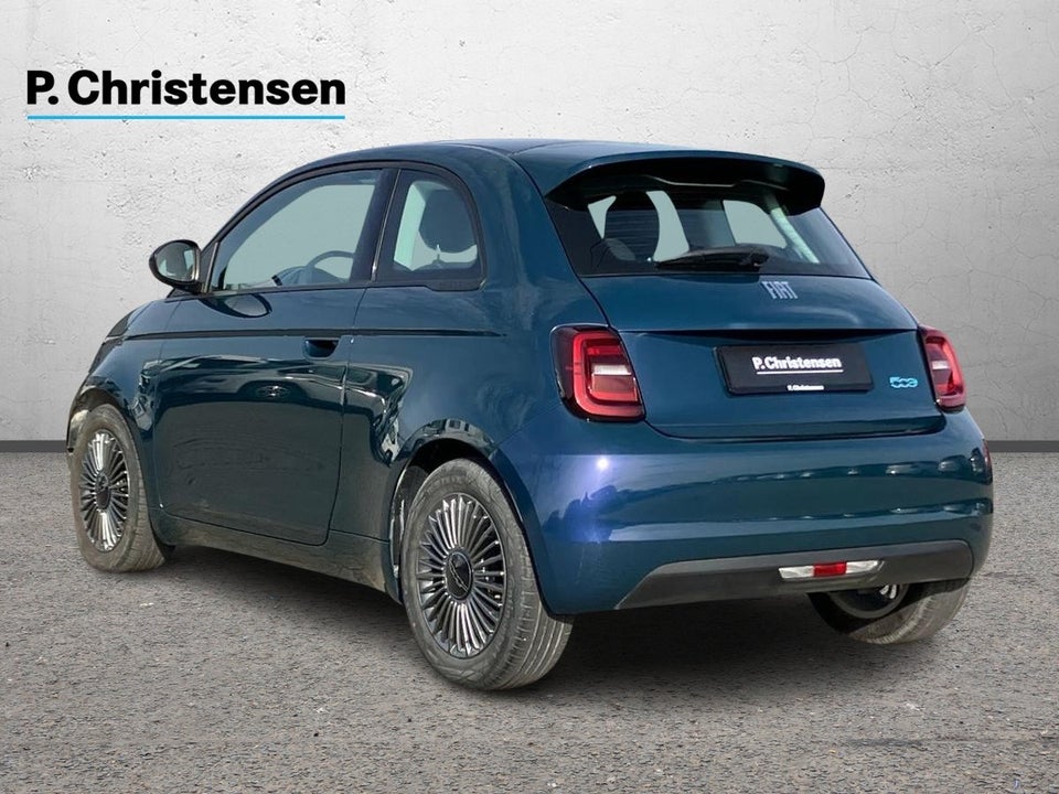 Fiat 500e 42 Icon Sky 3d