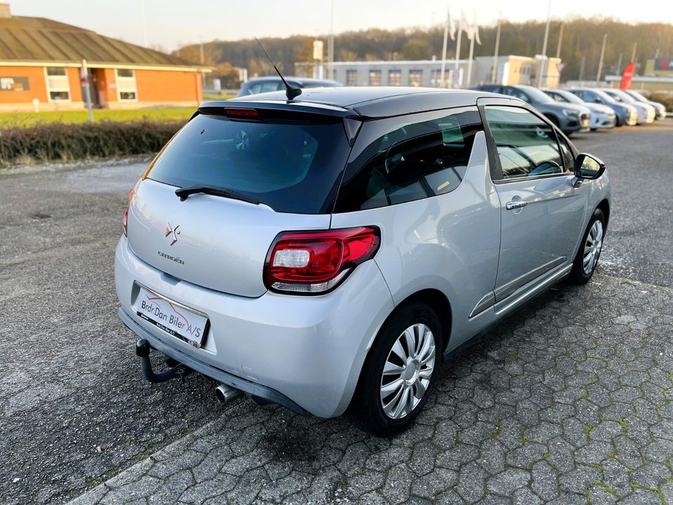 Citroën DS3 1,6 e-HDi 90 Style 3d