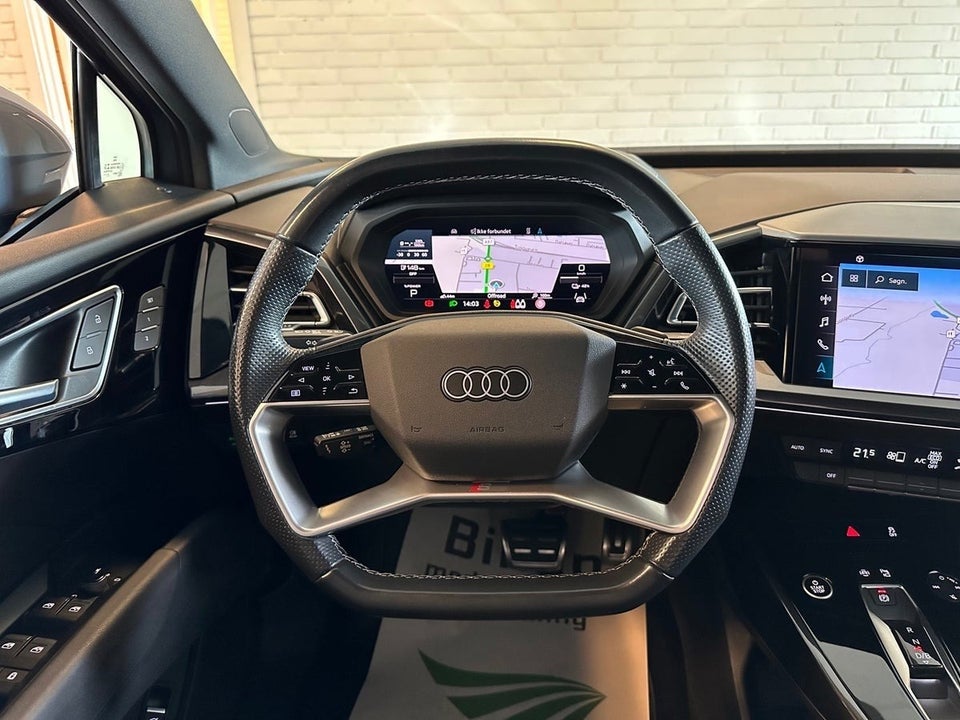 Audi Q4 e-tron 40 S-line 5d