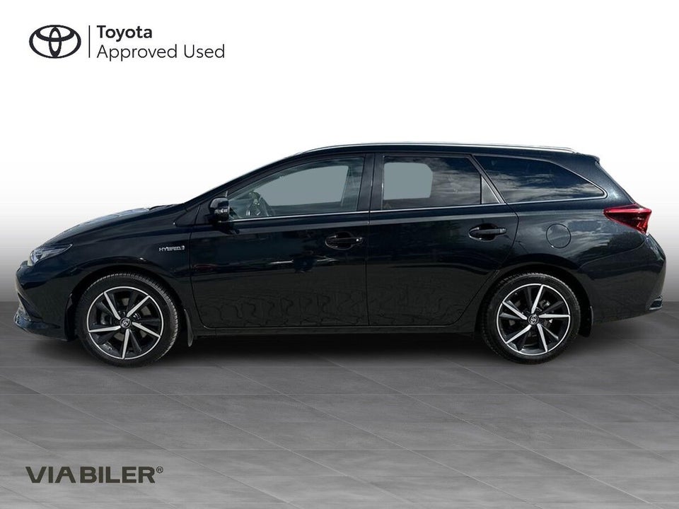 Toyota Auris 1,8 Hybrid H2 Style Touring Sports CVT 5d