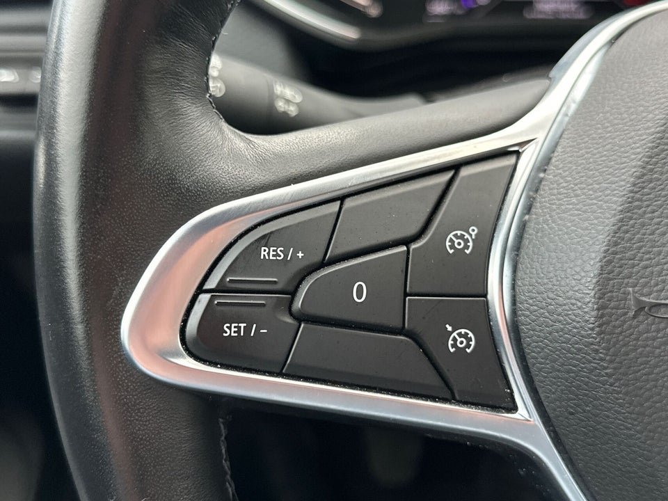 Renault Clio V 1,0 TCe 100 Intens 5d