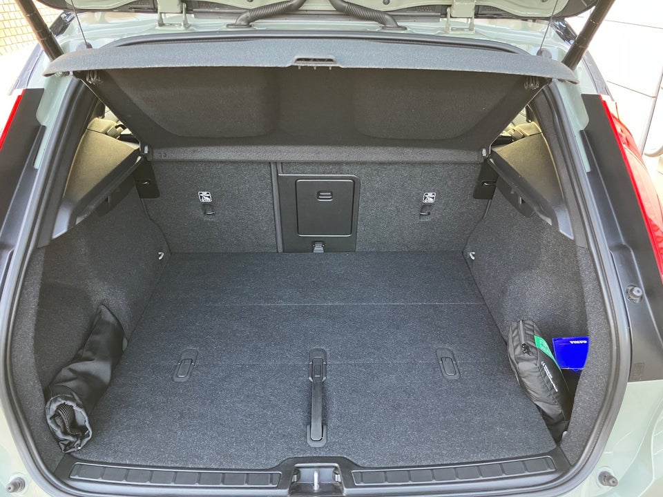 Volvo XC40 P6 ReCharge Plus 5d