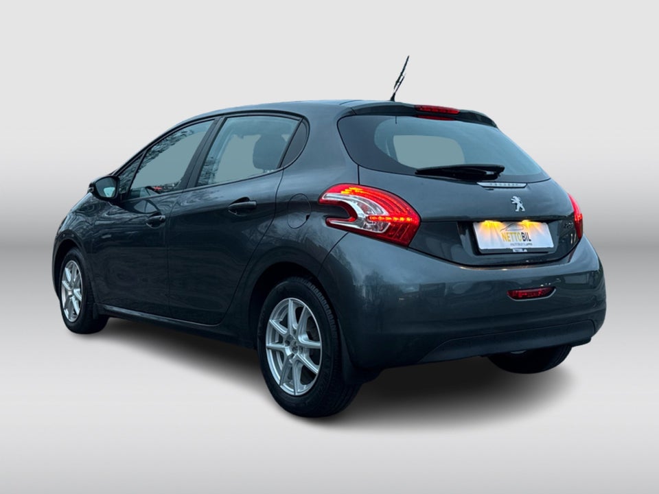 Peugeot 208 1,2 VTi Active 5d