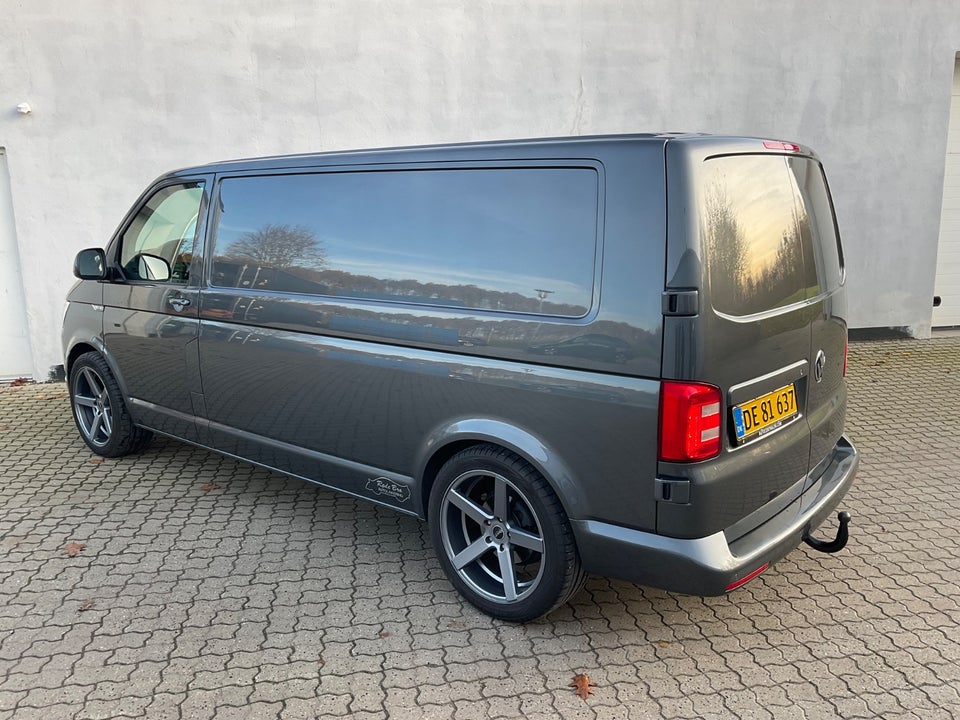 VW Transporter 2,0 TDi 150 Autotransporter DSG 2d