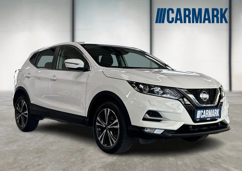 Nissan Qashqai 1,3 Dig-T 140 N-Connecta 5d