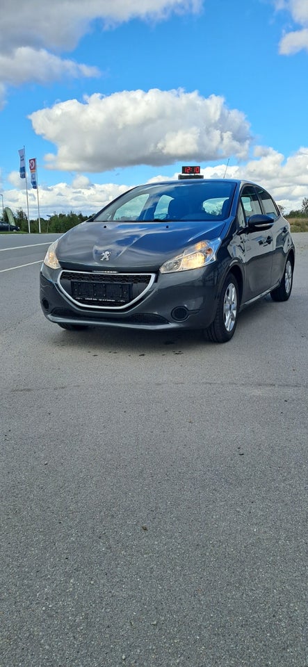 Peugeot 208 1,0 VTi Active+ 5d