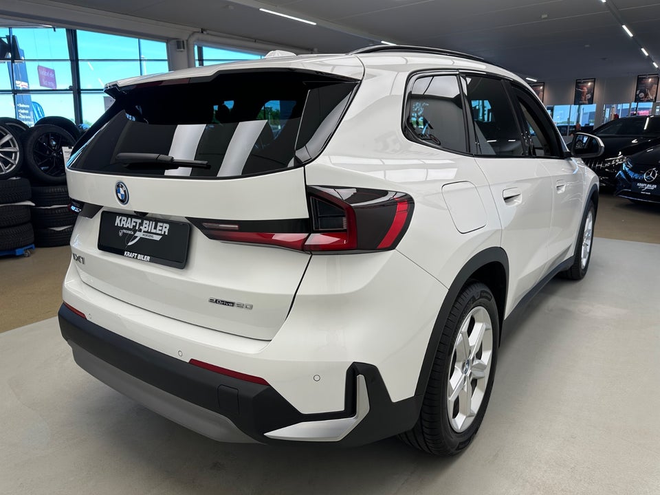 BMW iX1 eDrive20 5d