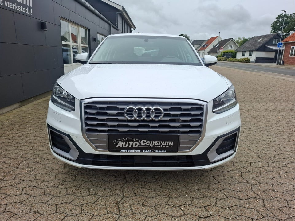 Audi Q2 1,6 TDi 116 Sport S-tr. 5d