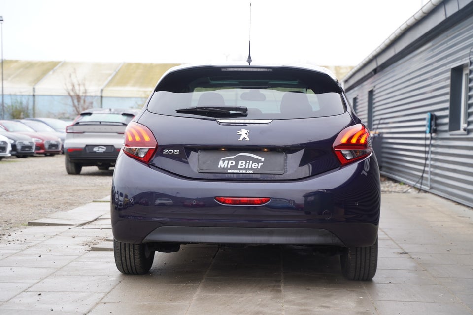 Peugeot 208 1,6 BlueHDi 100 Allure Sky 5d