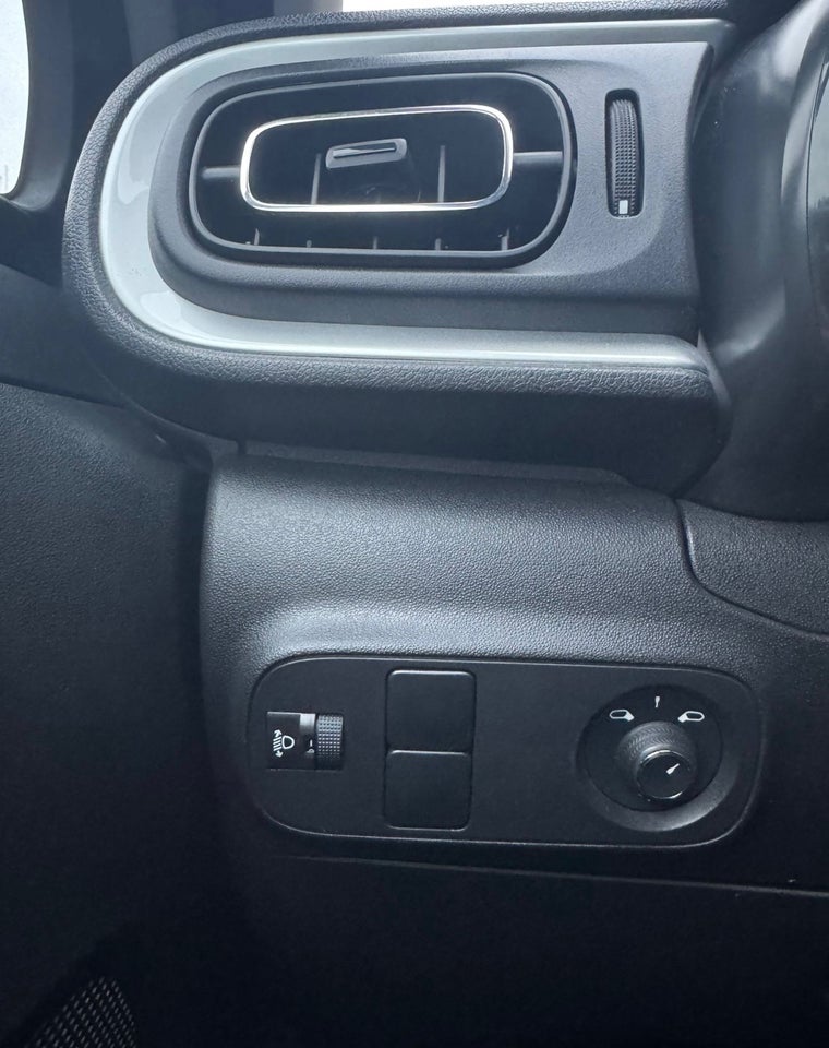 Citroën C3 1,2 PureTech 110 Shine EAT6 5d