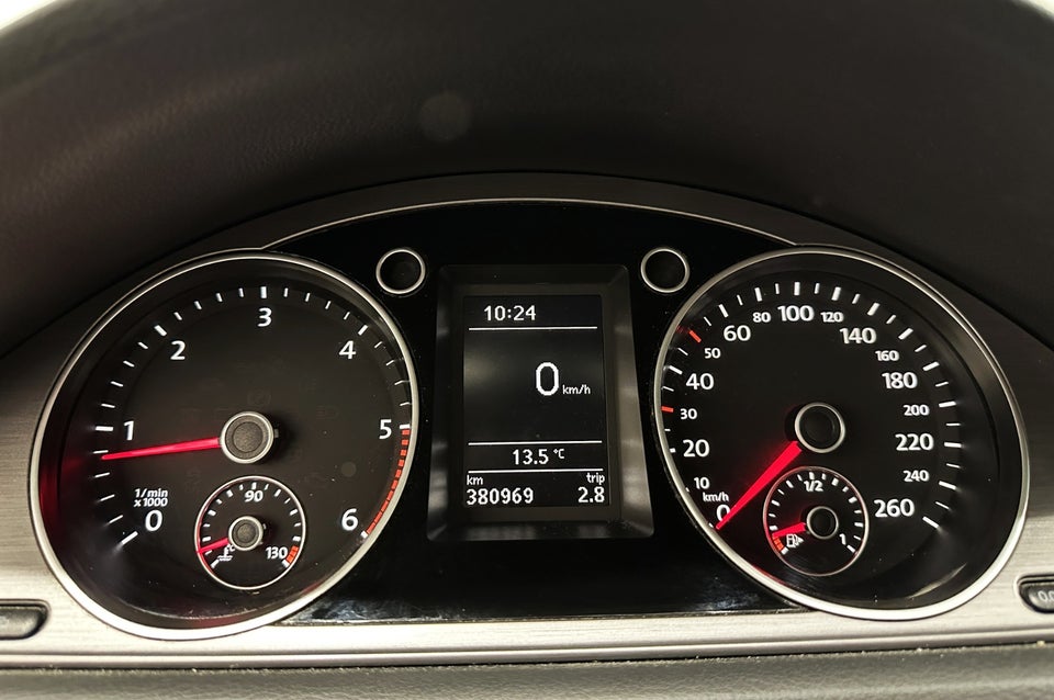 VW Passat 1,6 TDi 105 Comfortline Variant BMT 5d