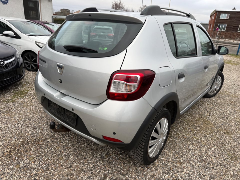 Dacia Sandero Stepway 0,9 TCe 90 Prestige 5d