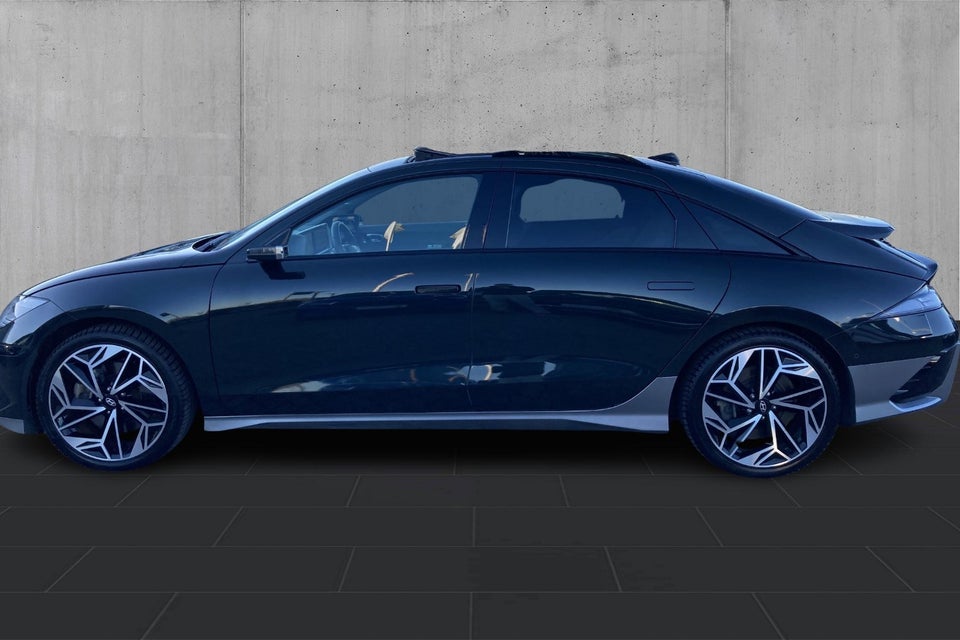 Hyundai Ioniq 6 77 Ultimate AWD 4d