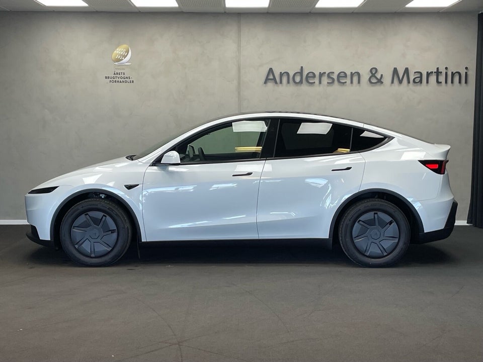 Tesla Model Y RWD 5d