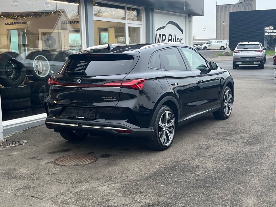 MG Marvel R Luxury 5d